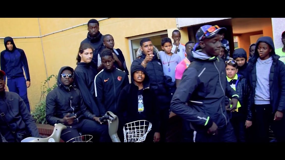 Recomendar la ingesta proteica de 10-12 g/kg de peso corporal