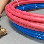 Con qué delinear la línea de agua