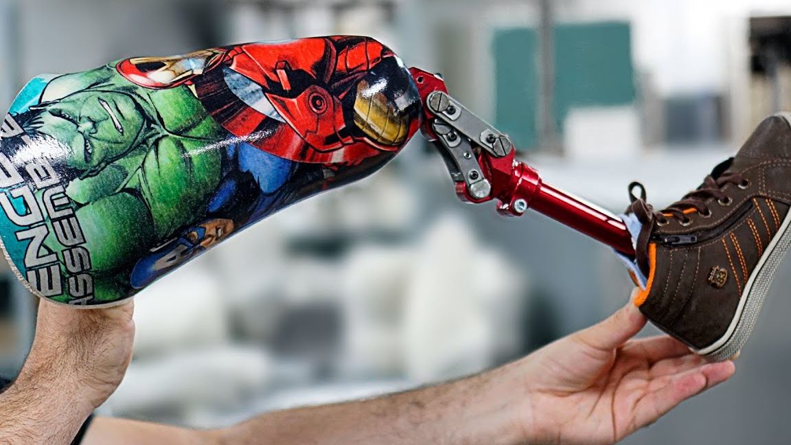 Construir algo de forma manual o mecánica