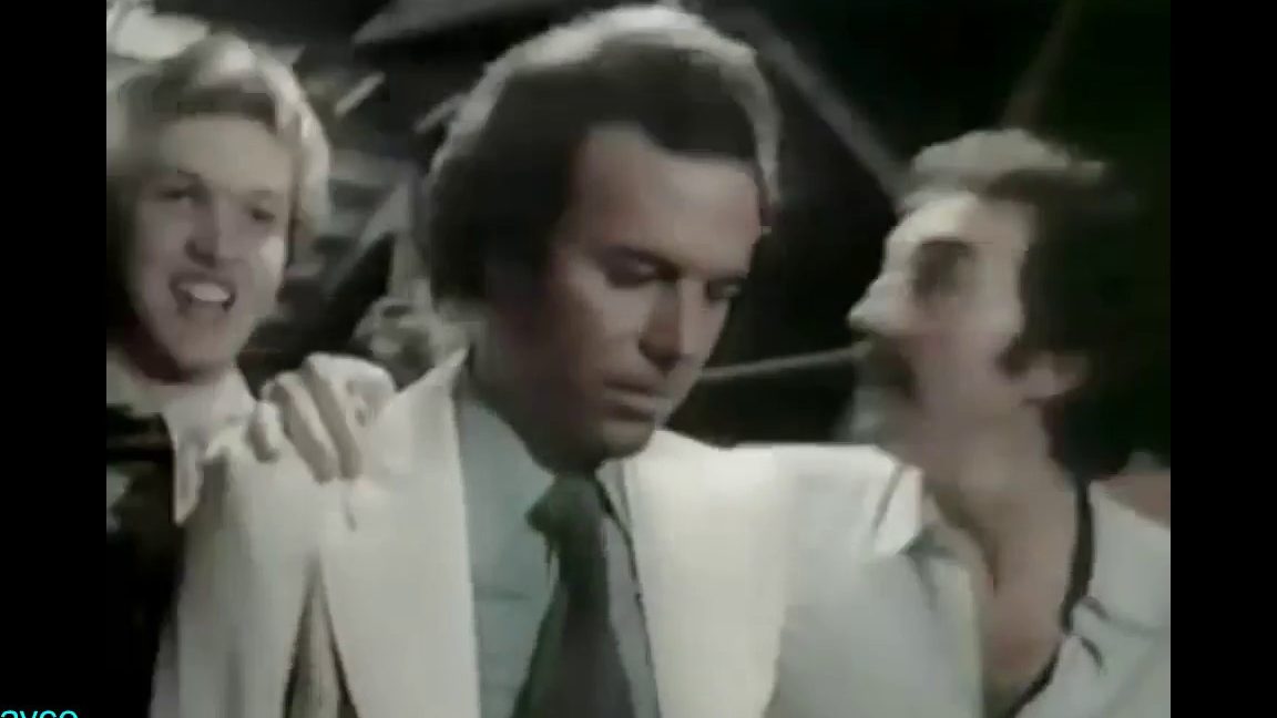 Escuchar Julio Iglesias me olvidé de vivir