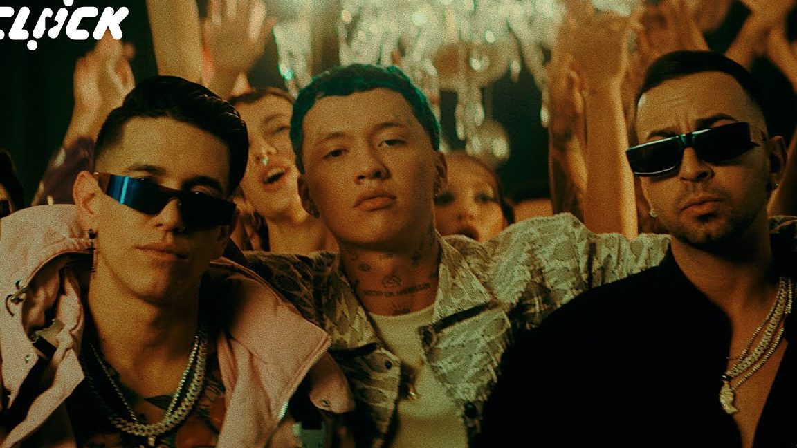 Recoger se escribe con g o con j