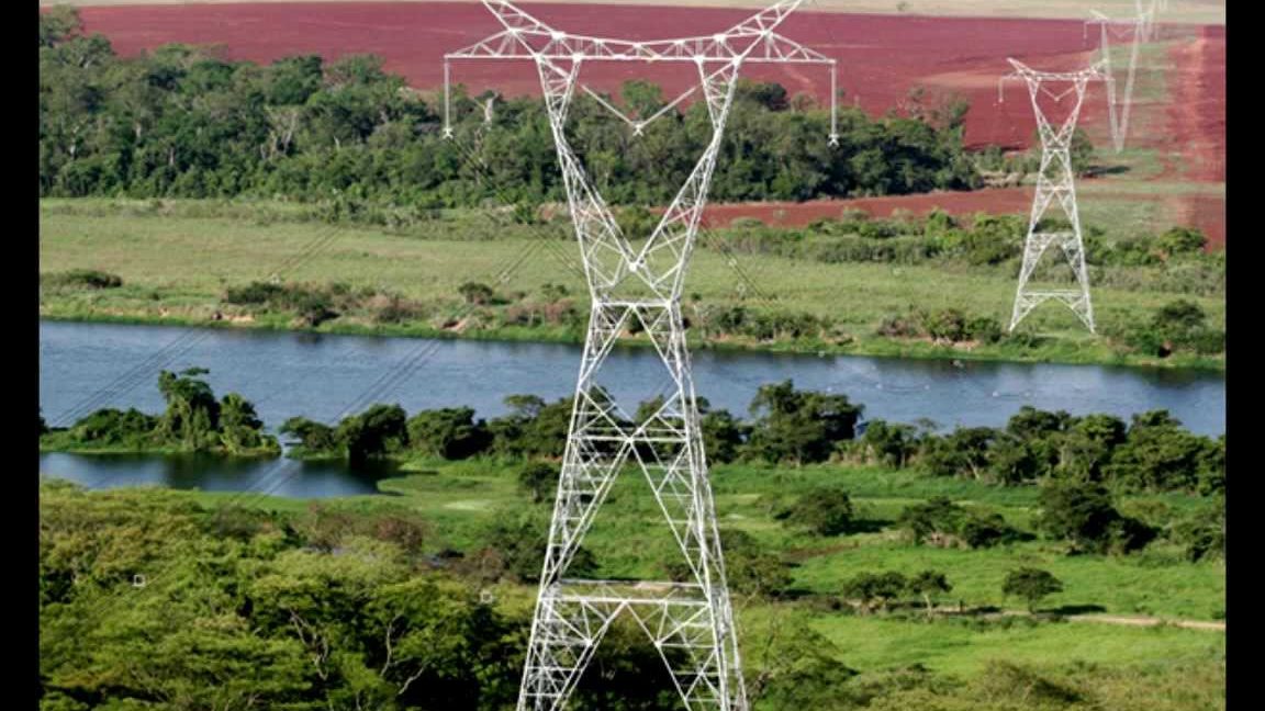 Investigar desarrollo de la torre eléctrica Palworld