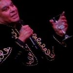 Valorar nuestras costumbres significa vivir en el pasado verdadero o falso