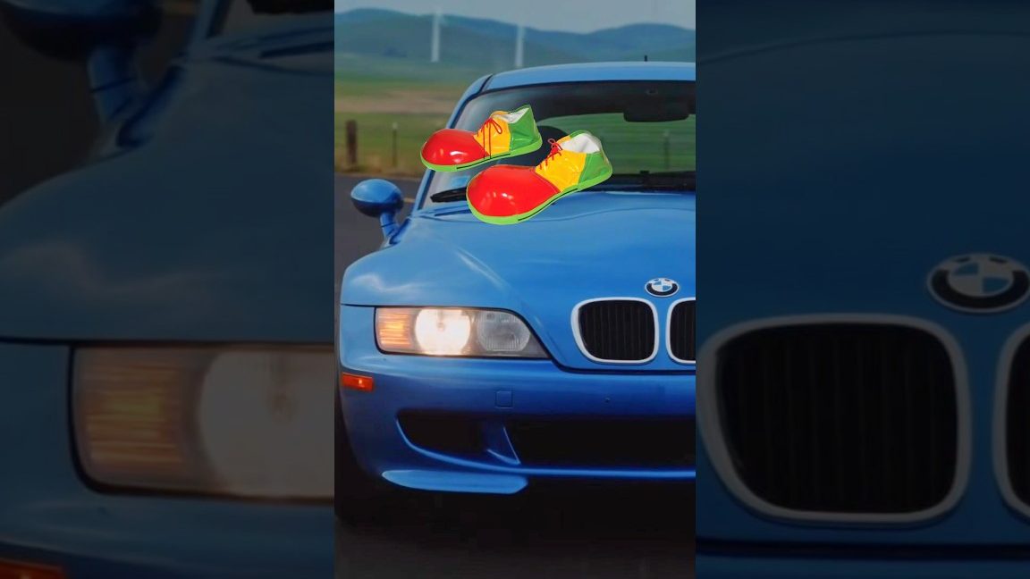 Cómo elaborar zapatos de payaso con foami